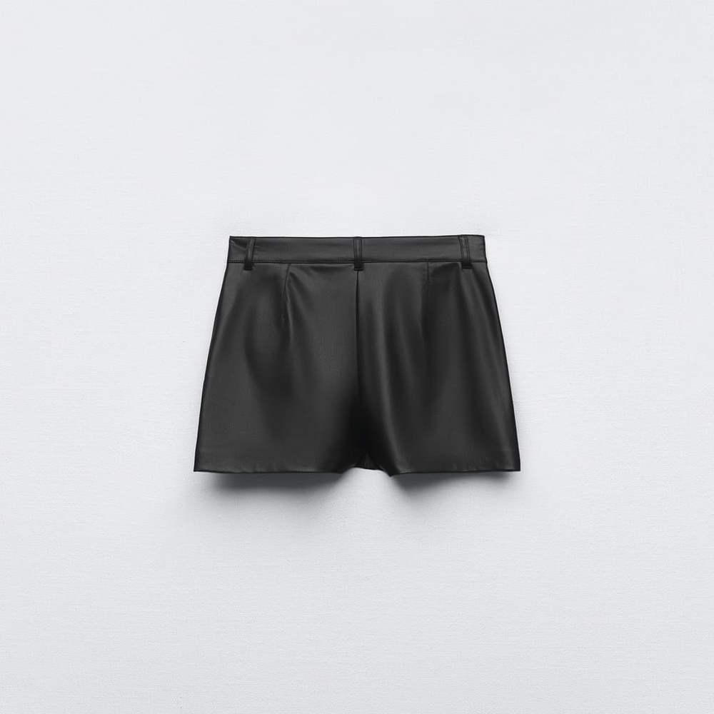 ZARA. Faux leather skort - Picture 2 of 3
